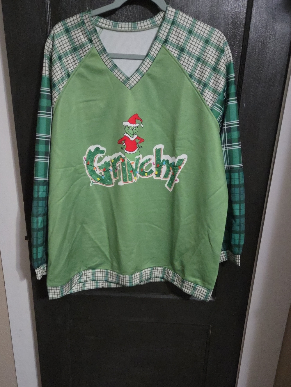 Green Grinch Graphic Holiday Sweatshirt